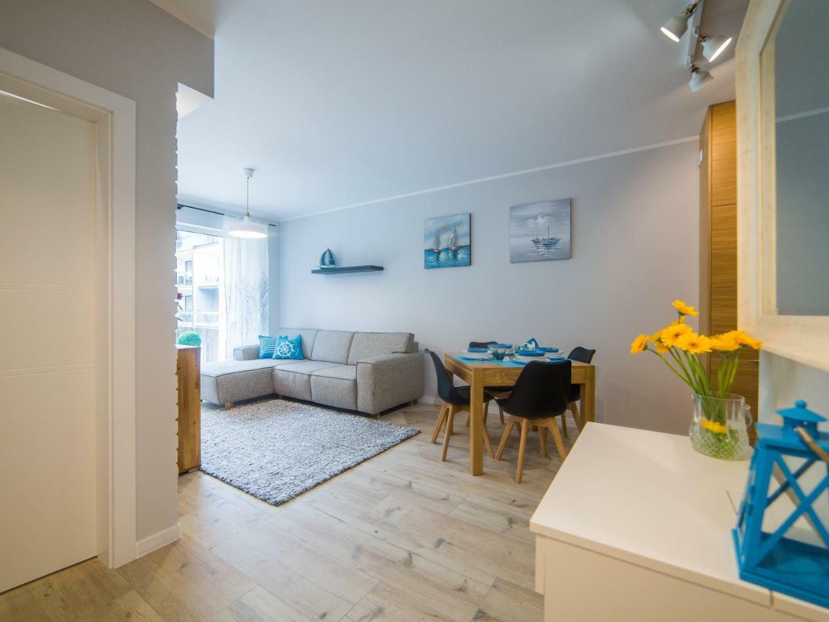 Apartament Turkusowy Apartment Устроне Морске Екстериор снимка
