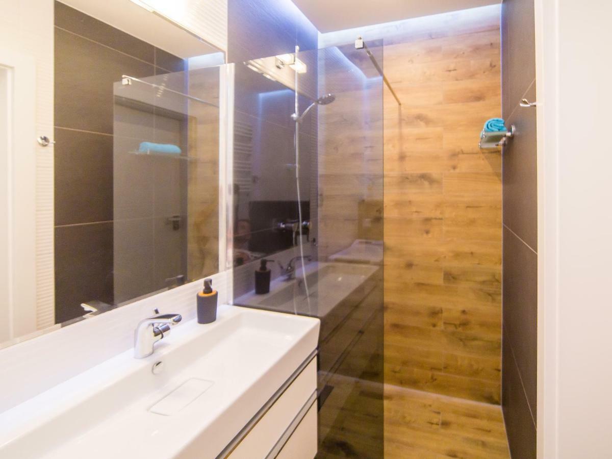 Apartament Turkusowy Apartment Устроне Морске Екстериор снимка