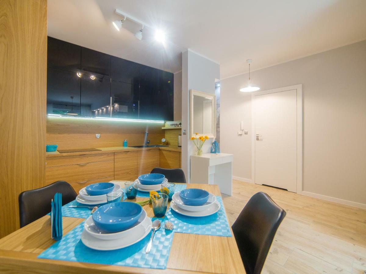 Apartament Turkusowy Apartment Устроне Морске Екстериор снимка